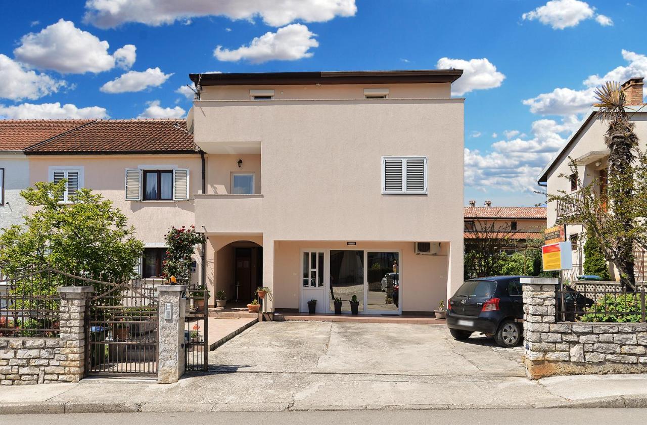 Apartments Milka 2074 Poreč Dış mekan fotoğraf