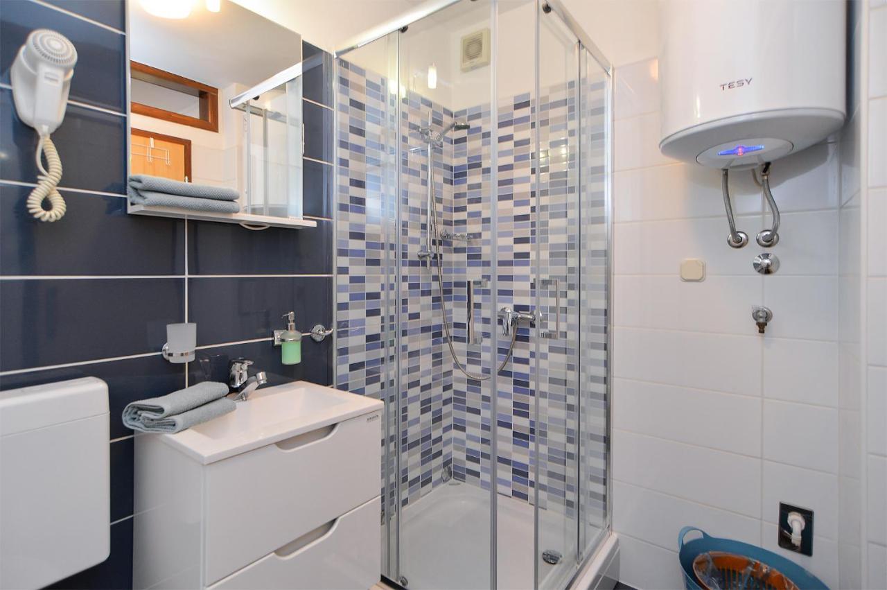 Apartments Milka 2074 Poreč Dış mekan fotoğraf