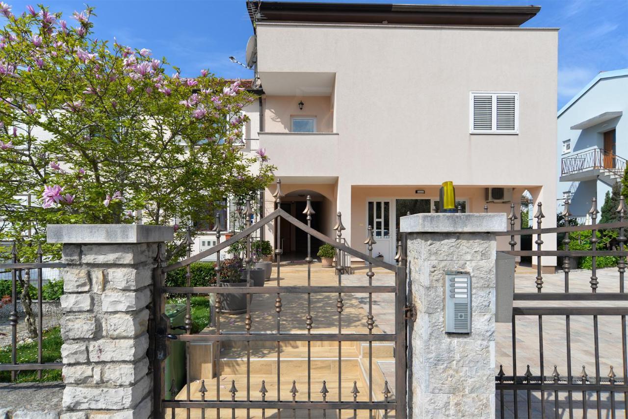 Apartments Milka 2074 Poreč Dış mekan fotoğraf
