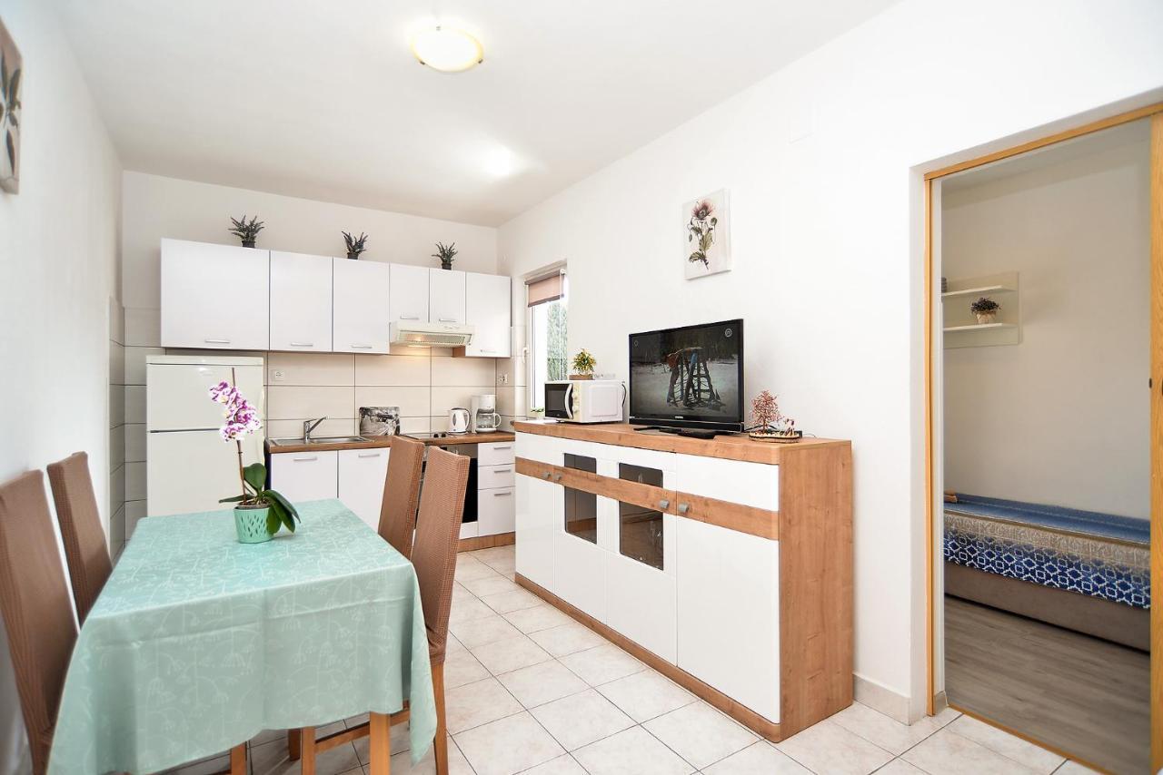 Apartments Milka 2074 Poreč Dış mekan fotoğraf