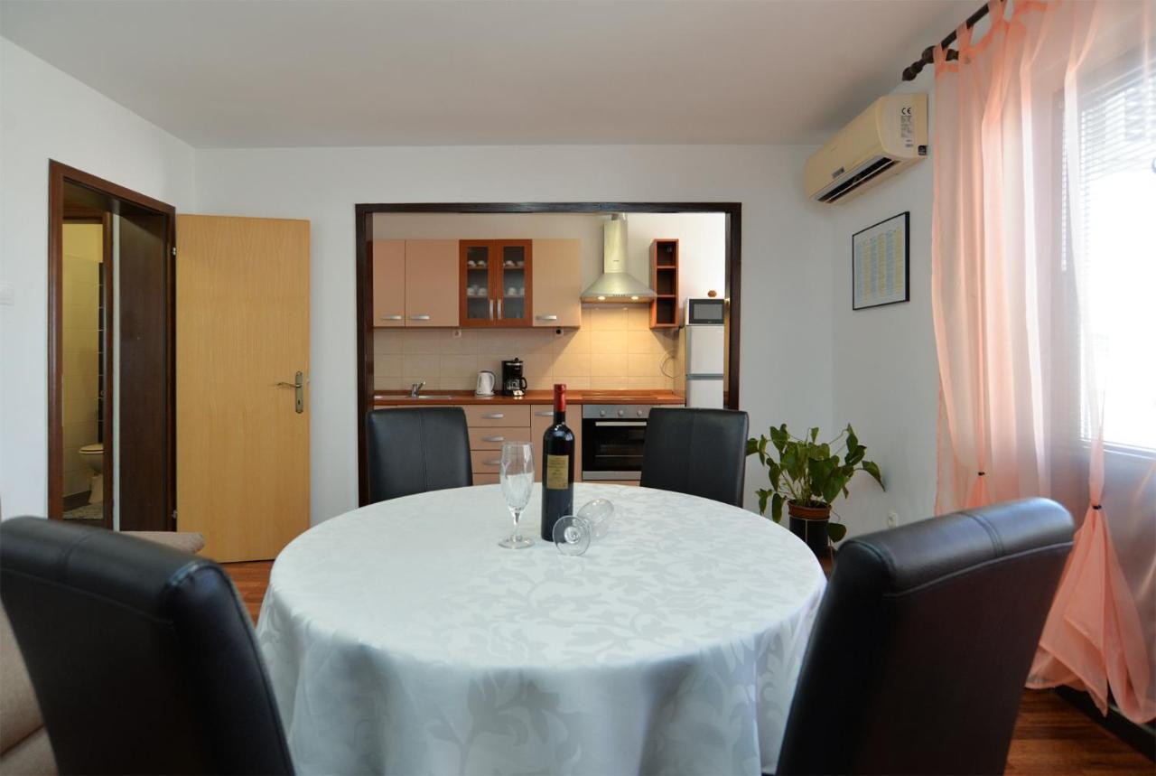 Apartments Milka 2074 Poreč Dış mekan fotoğraf