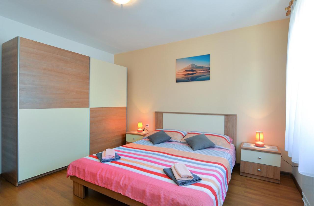 Apartments Milka 2074 Poreč Dış mekan fotoğraf